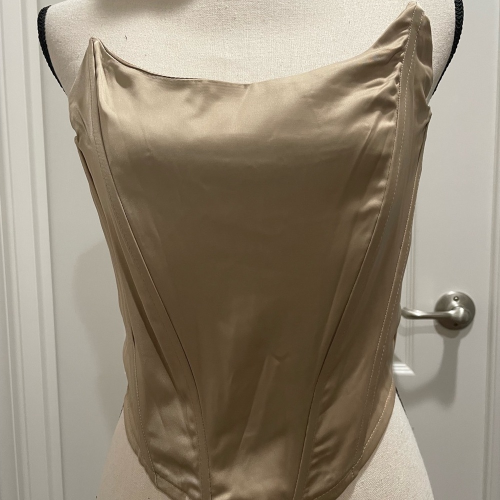 Chic Ribbed Corset Top in Satin Material